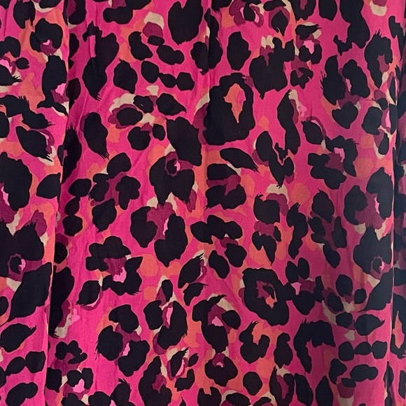 Multicolour animal print hi neck pink top by NEXT in size 12 viscose material - Picture 5 of 6